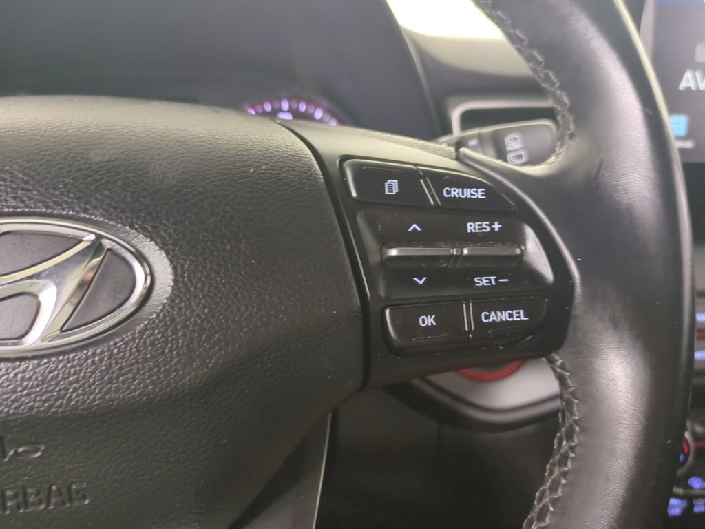 Used 2020 Hyundai Veloster 2.0 Premium FWD image 32