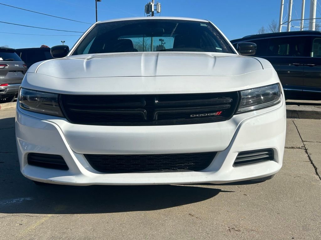 Used 2023 Dodge Charger SXT image 3