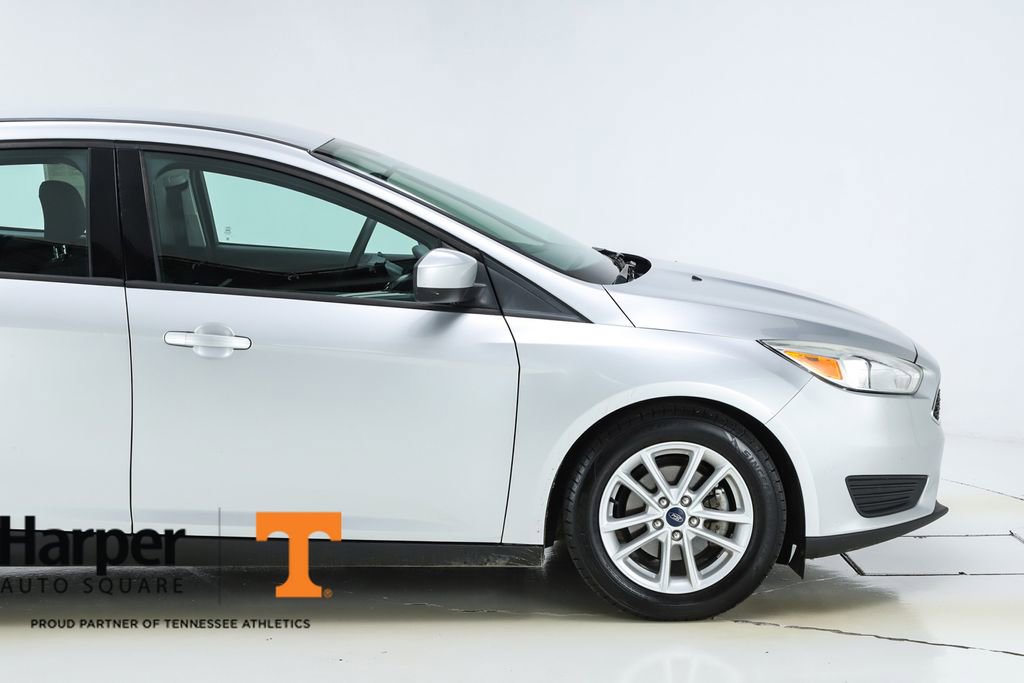 Used 2018 Ford Focus SE image 48