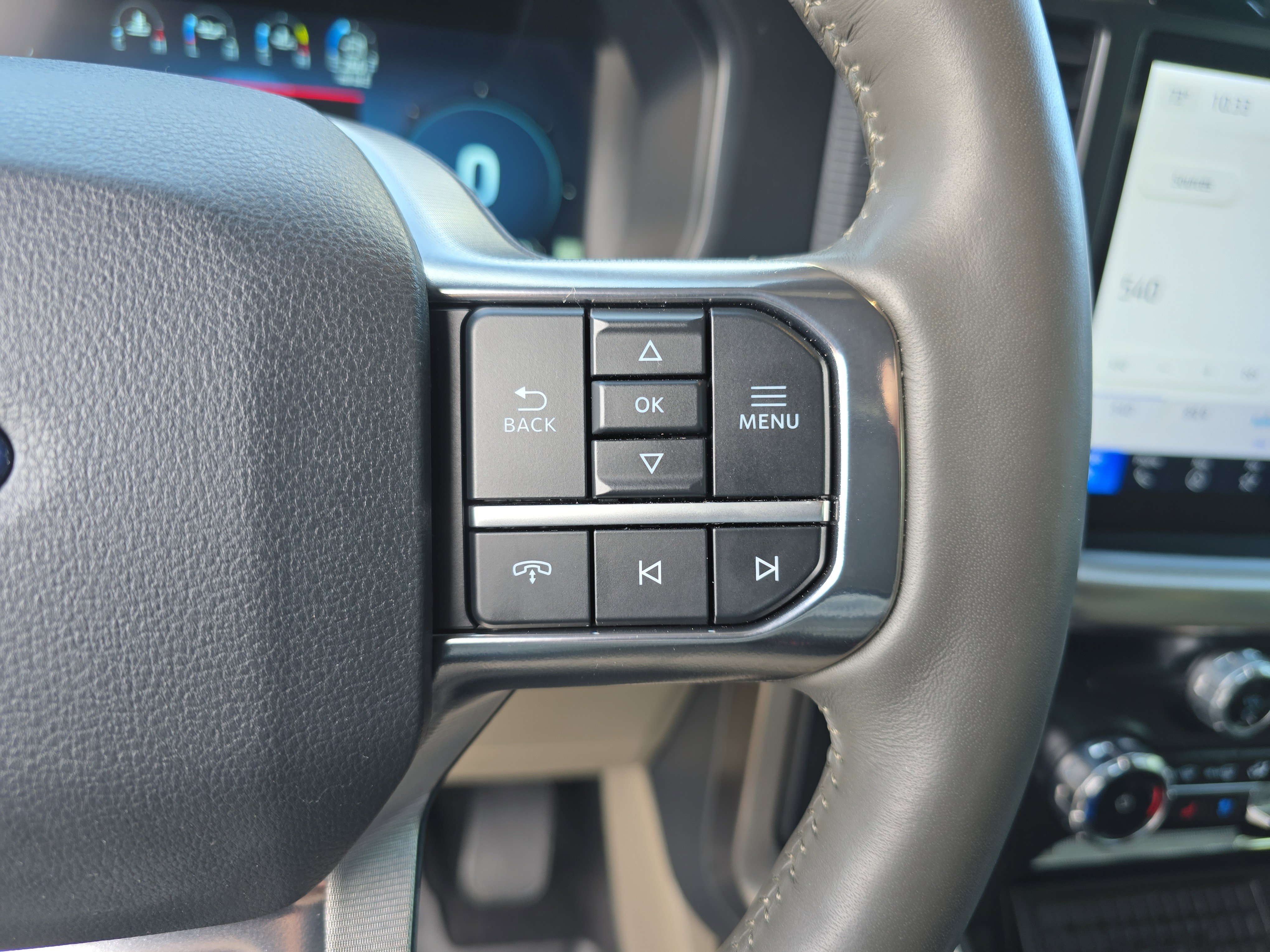 Used 2024 Ford F150 Platinum w/ Equipment Group 703A Plus image 31