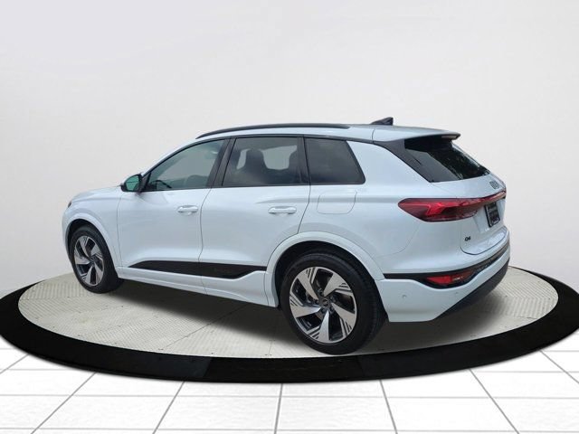 Used 2025 Audi Q6 e-tron Prestige AWD/4WD image 5