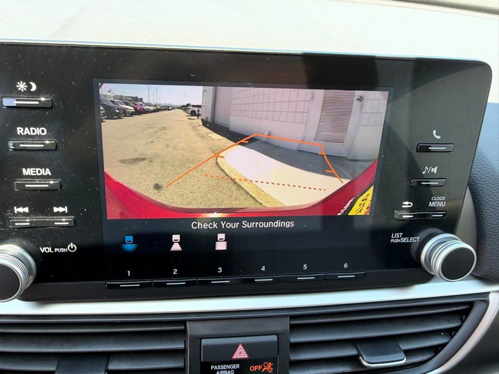 Used 2019 Honda Accord LX image 23