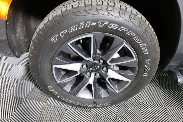 Used 2021 Chevrolet Suburban Z71 image 29