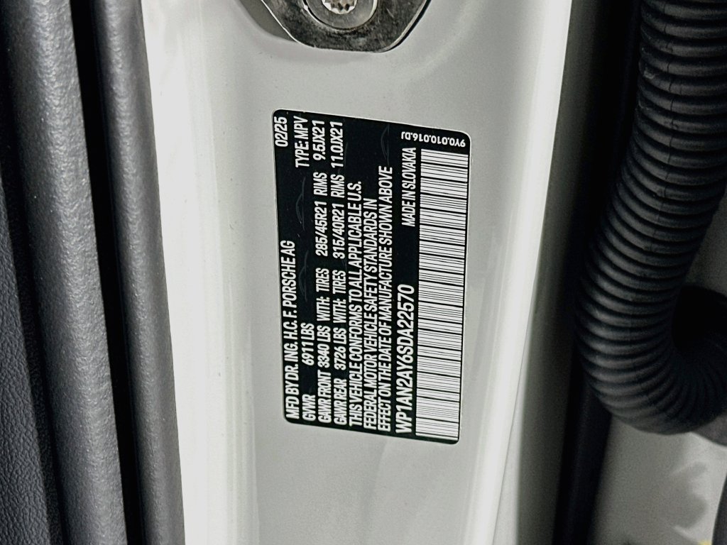 Certified 2025 Porsche Cayenne S AWD/4WD image 35