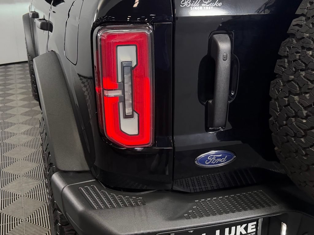 Used 2025 Ford Bronco Badlands AWD/4WD image 10
