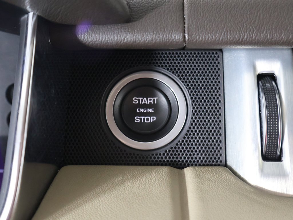 Used 2020 Land Rover Range Rover HSE image 42