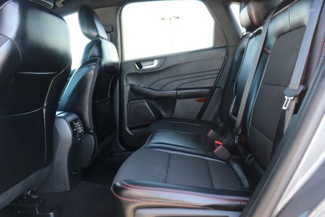Used 2024 Ford Escape ST-Line image 12