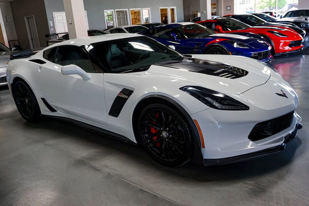 Used 2019 Chevrolet Corvette Z06 w/ Z07 Performance Package image 57