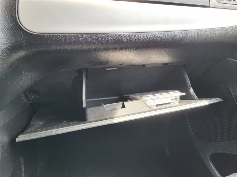 Used 2014 Dodge Grand Caravan R/T w/ Trailer Tow Group FWD image 23
