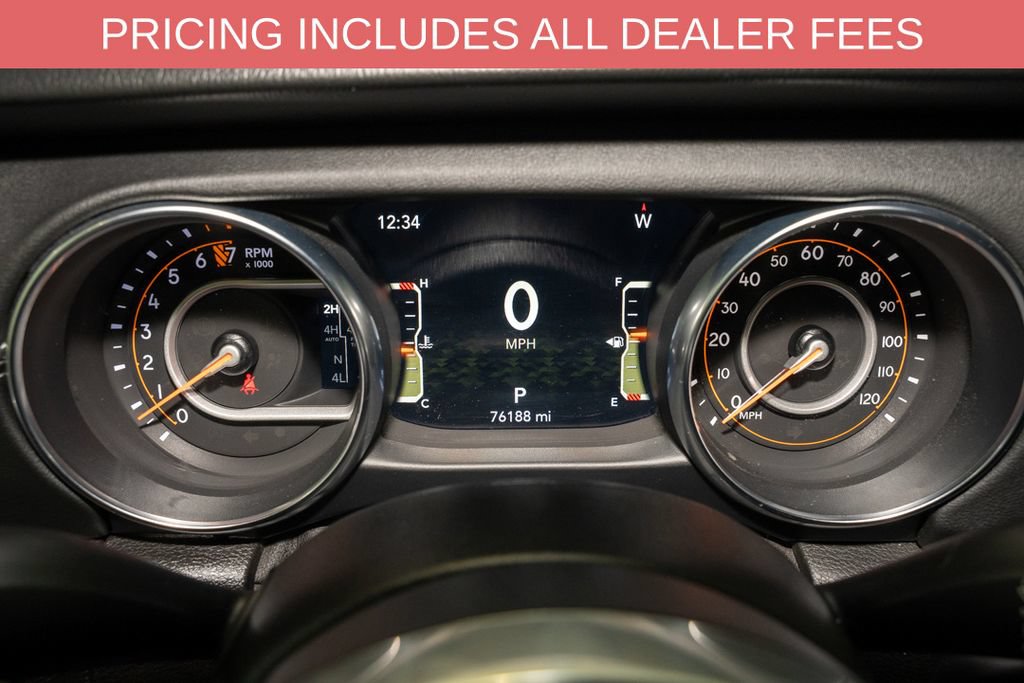 Used 2019 Jeep Wrangler Unlimited Sahara AWD/4WD image 17