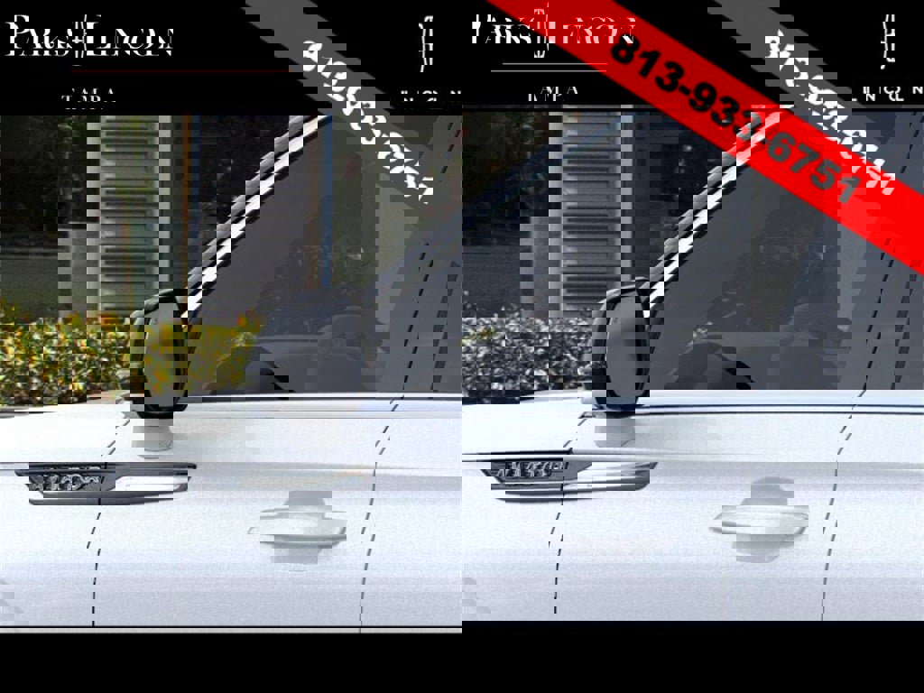 New 2025 Lincoln Aviator Black Label image 20