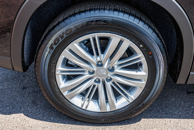 New 2025 Mitsubishi Outlander ES image 11