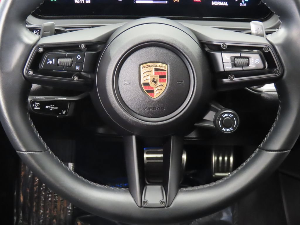 Certified 2025 Porsche Cayenne S AWD/4WD image 19