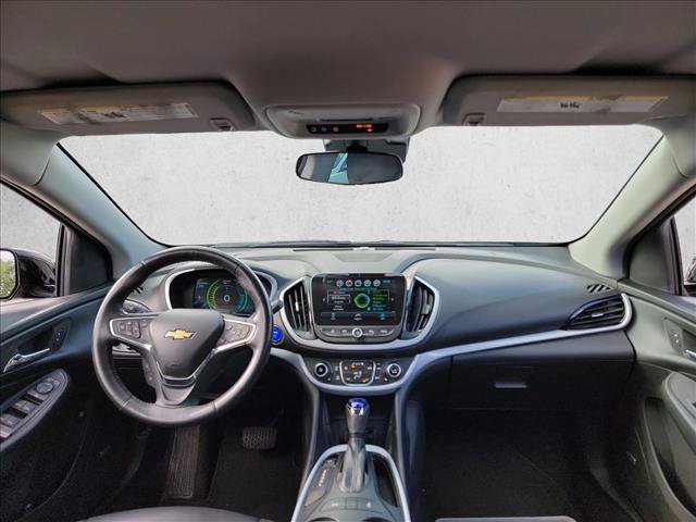 Used 2017 Chevrolet Volt LT w/ Comfort Package FWD image 17