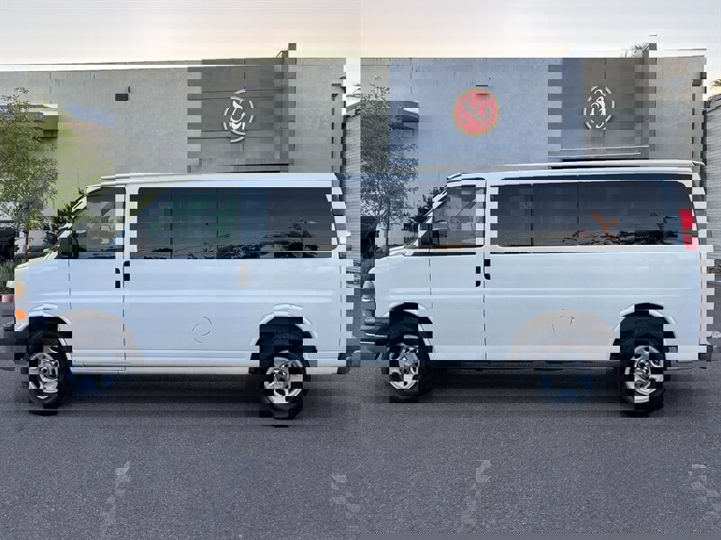 Used 2012 Chevrolet Express 3500 LT w/ LT Preferred Equipment Group image 7