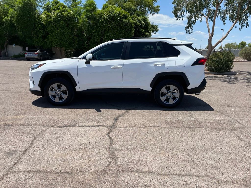 Used 2024 Toyota RAV4 XLE image 5