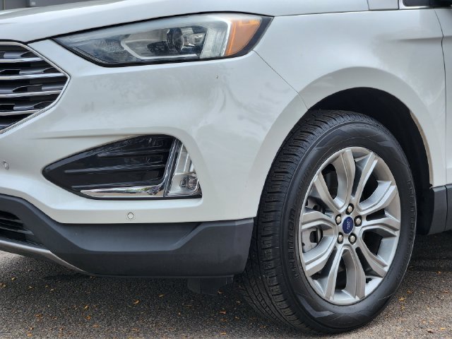 Used 2021 Ford Edge Titanium AWD/4WD image 7