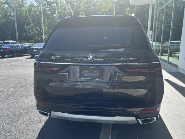 New 2026 BMW X7 xDrive40i w/ Premium Package image 8