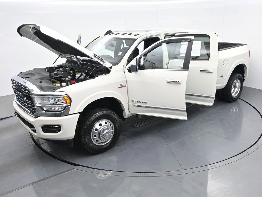 Used 2022 RAM 3500 Limited AWD/4WD image 34