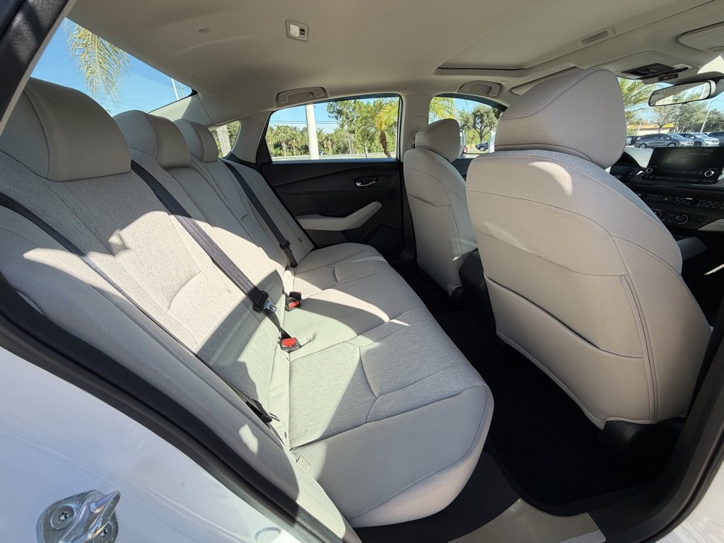 Used 2023 Honda Accord EX image 30