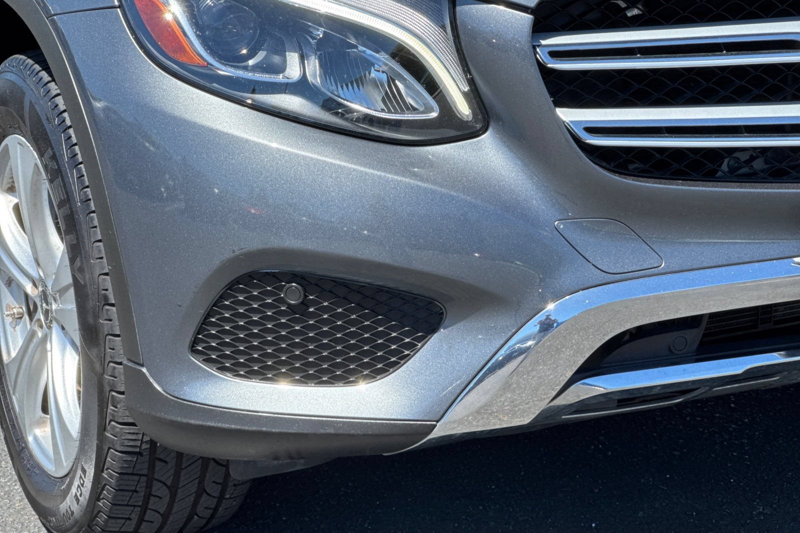Used 2018 Mercedes-Benz GLC 350e 4MATIC image 45