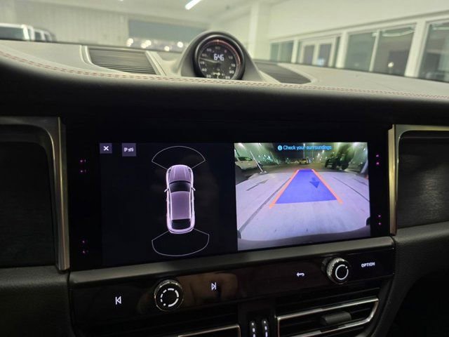 Used 2022 Porsche Macan GTS w/ Sport Chrono Package image 23