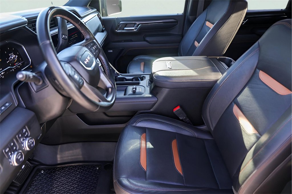 Used 2024 GMC Sierra 3500 AT4 w/ AT4 Premium Plus Package image 12