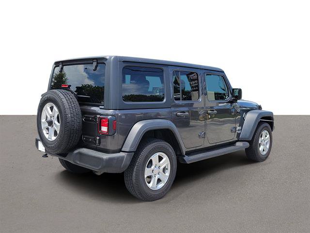 Used 2019 Jeep Wrangler Unlimited Sport S AWD/4WD image 3