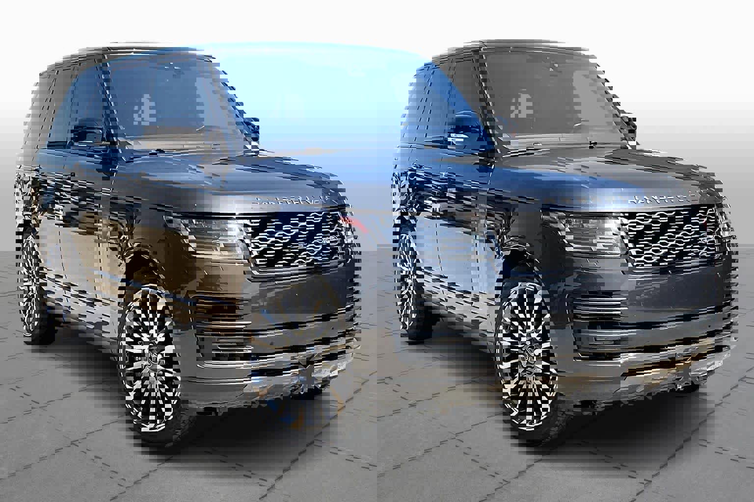 Used 2022 Land Rover Range Rover Westminster Edition image 3