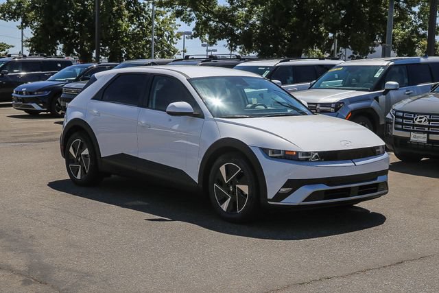 New 2026 Hyundai Ioniq 5 SEL RWD image 6