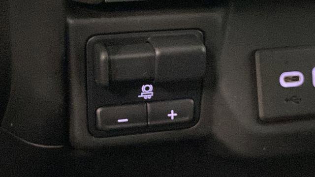 Used 2021 Chevrolet Silverado 1500 Custom image 30