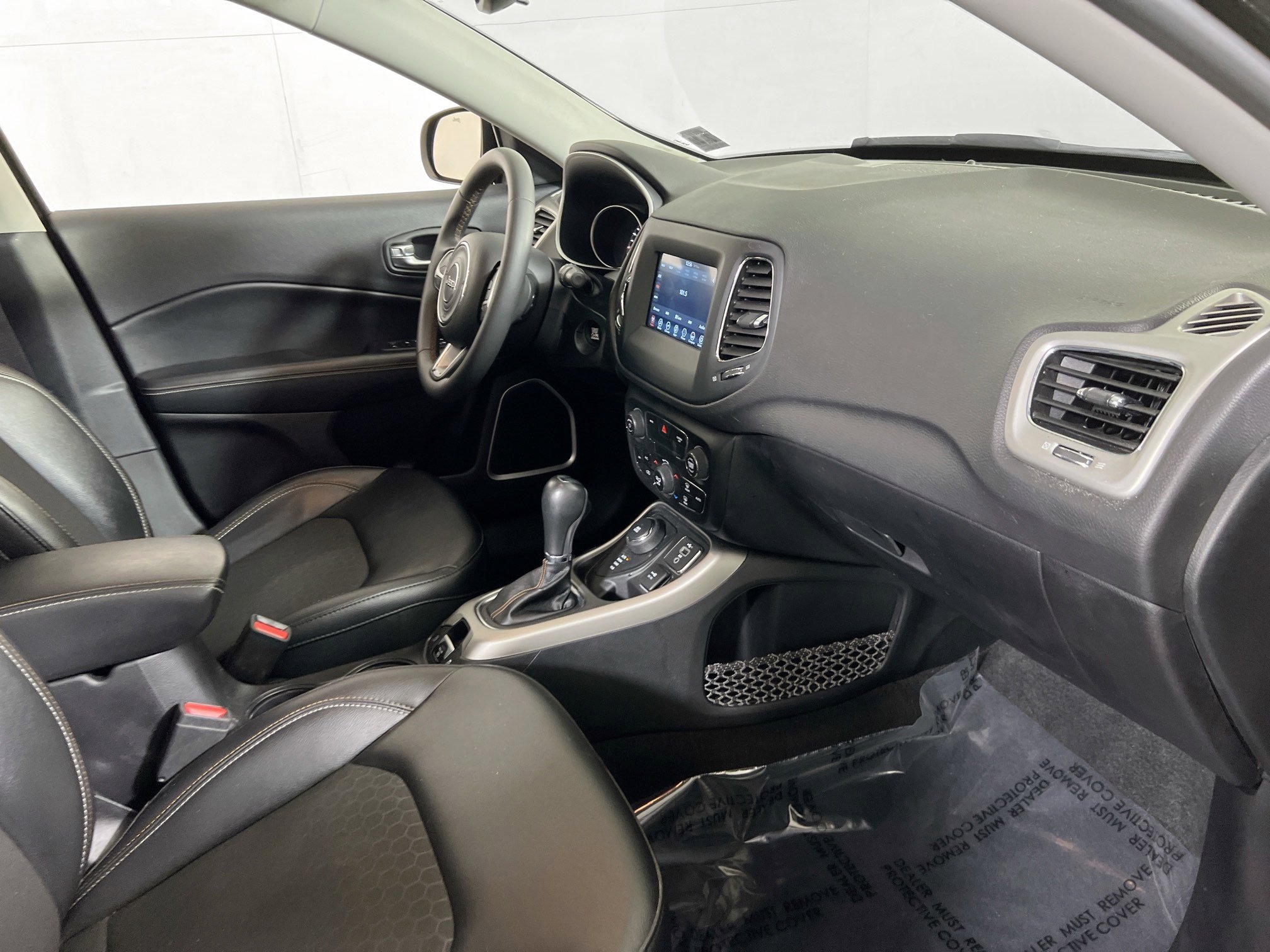 Used 2021 Jeep Compass Latitude image 26