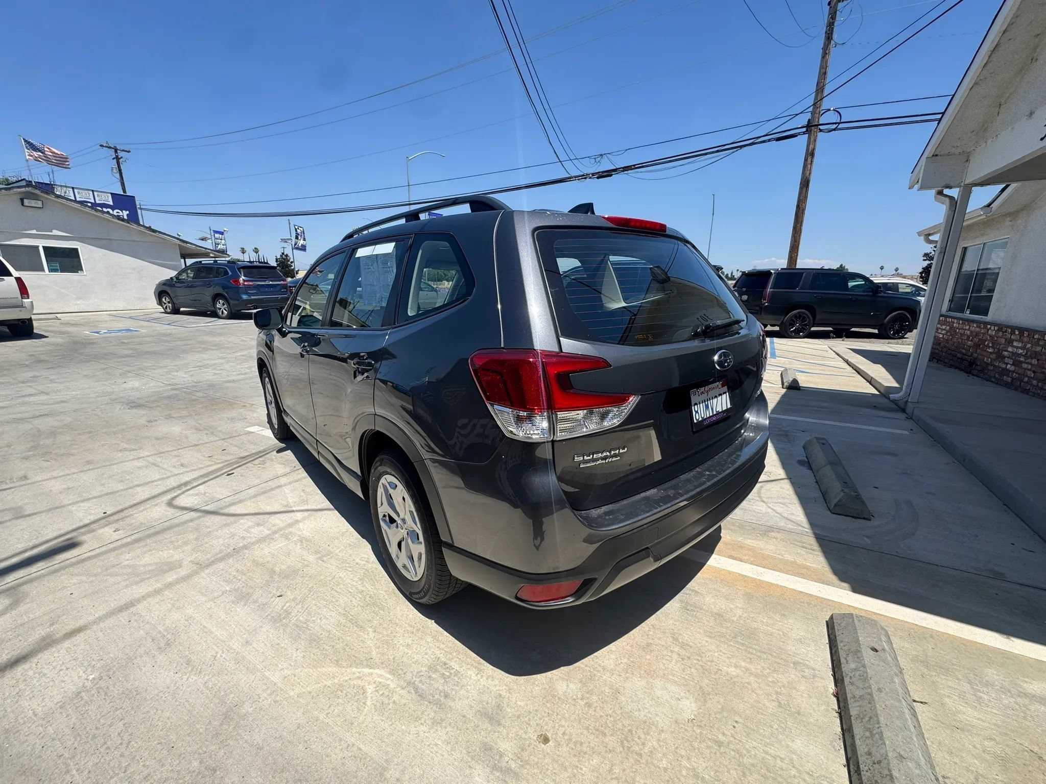 Used 2021 Subaru Forester AWD/4WD image 5