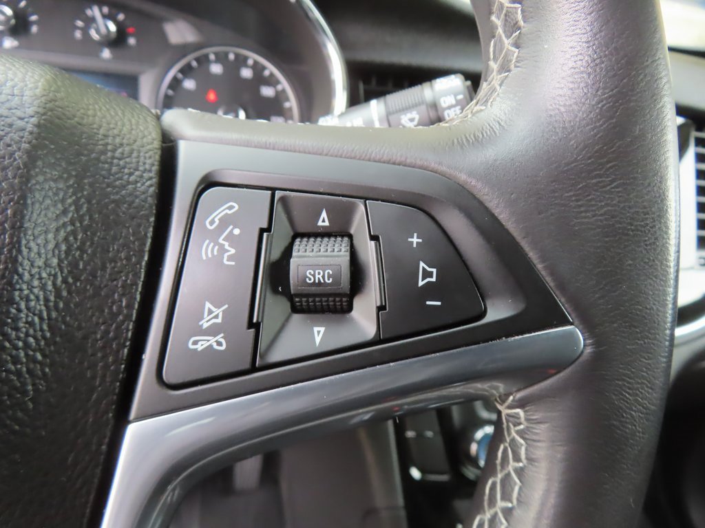 Used 2022 Buick Encore Preferred image 15