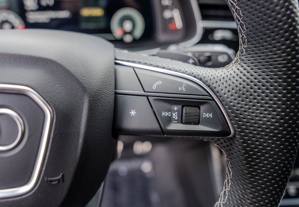 Used 2023 Audi SQ8 Prestige image 7