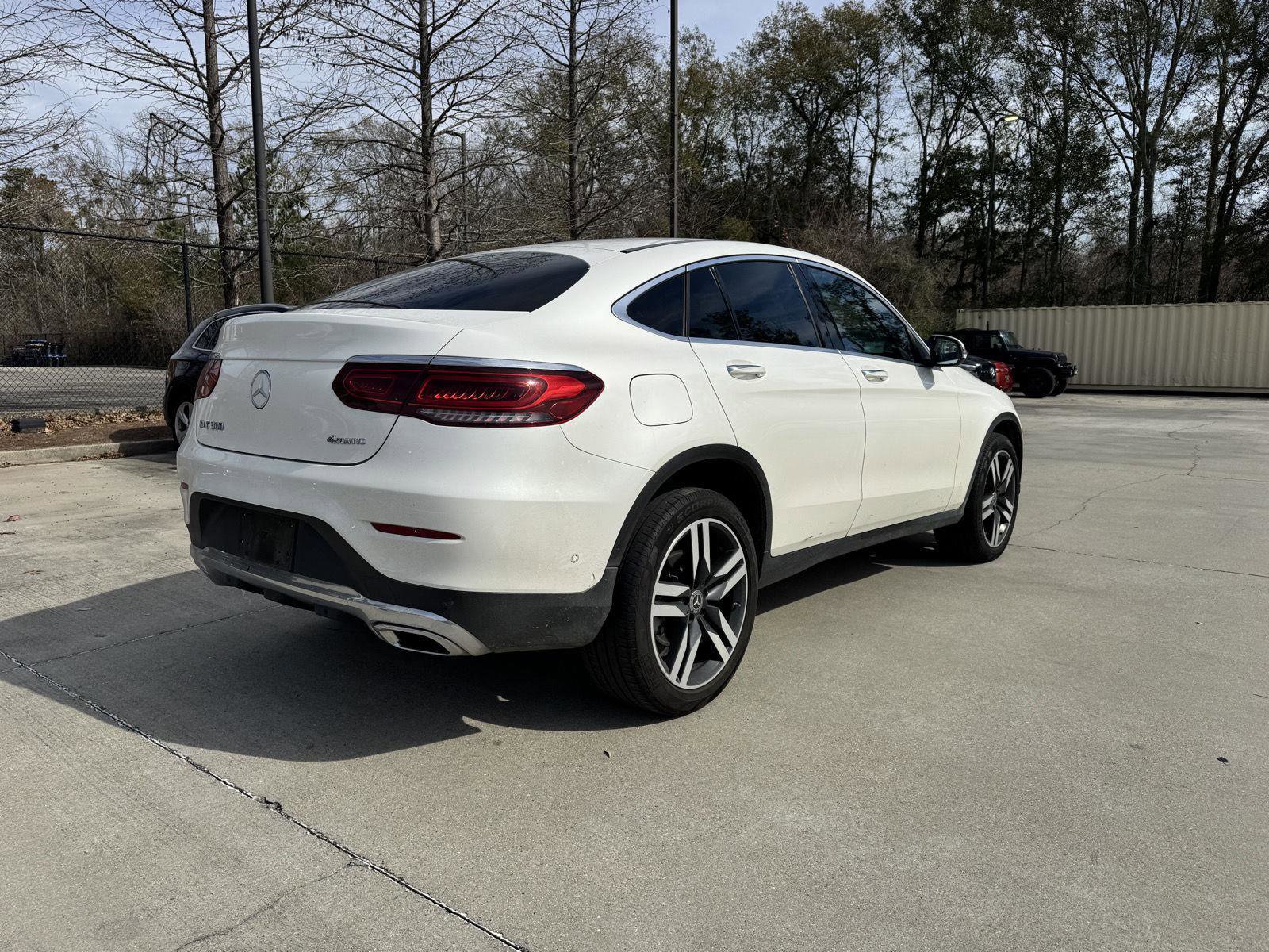 Used 2020 Mercedes-Benz GLC 300 4MATIC Coupe image 24