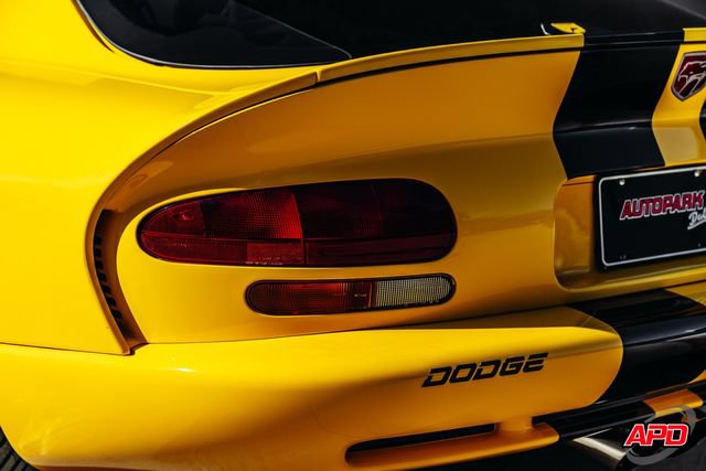 Used 2001 Dodge Viper GTS RWD image 69