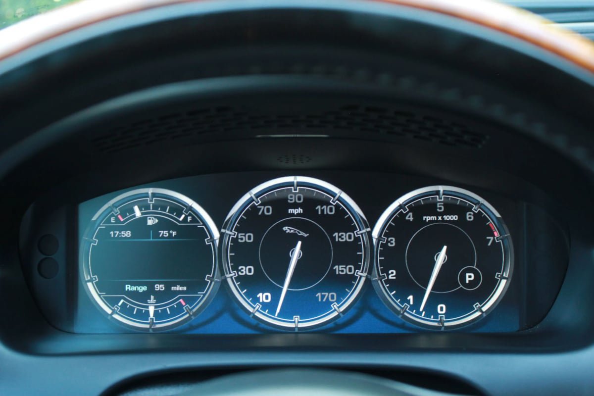 Used 2012 Jaguar XJ RWD image 12