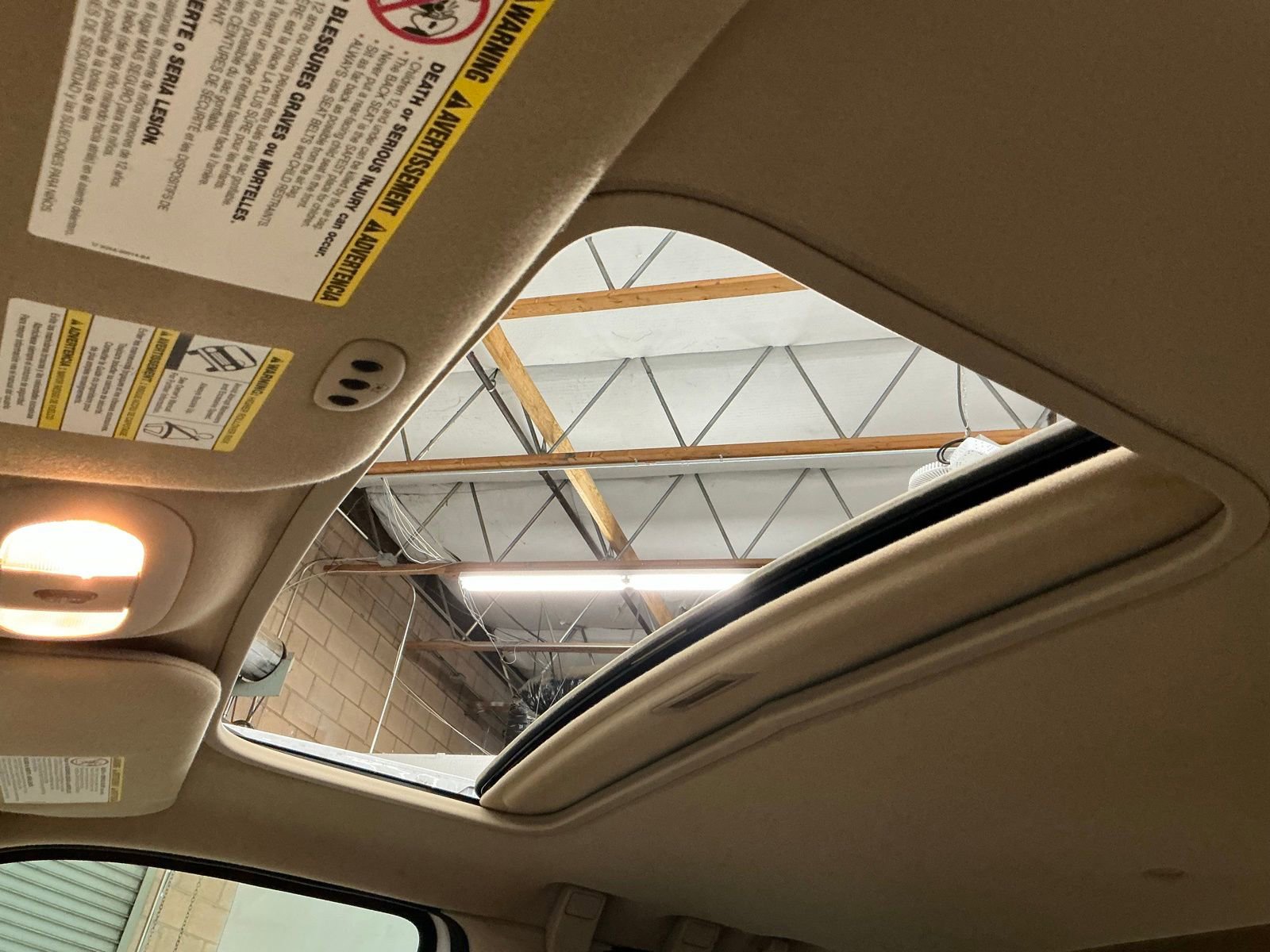 Used 2010 Ford F250 Lariat image 28