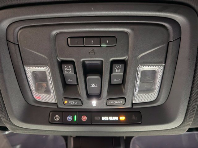 Used 2019 Chevrolet Silverado 1500 High Country w/ Technology Package AWD/4WD image 45
