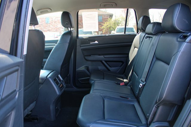 Used 2021 Volkswagen Atlas SE w/ Towing Package image 33