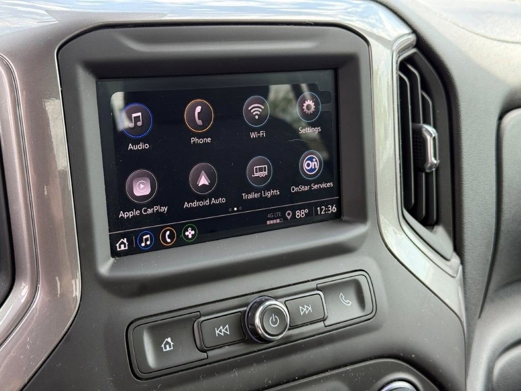 Used 2023 Chevrolet Silverado 1500 Custom AWD/4WD image 24