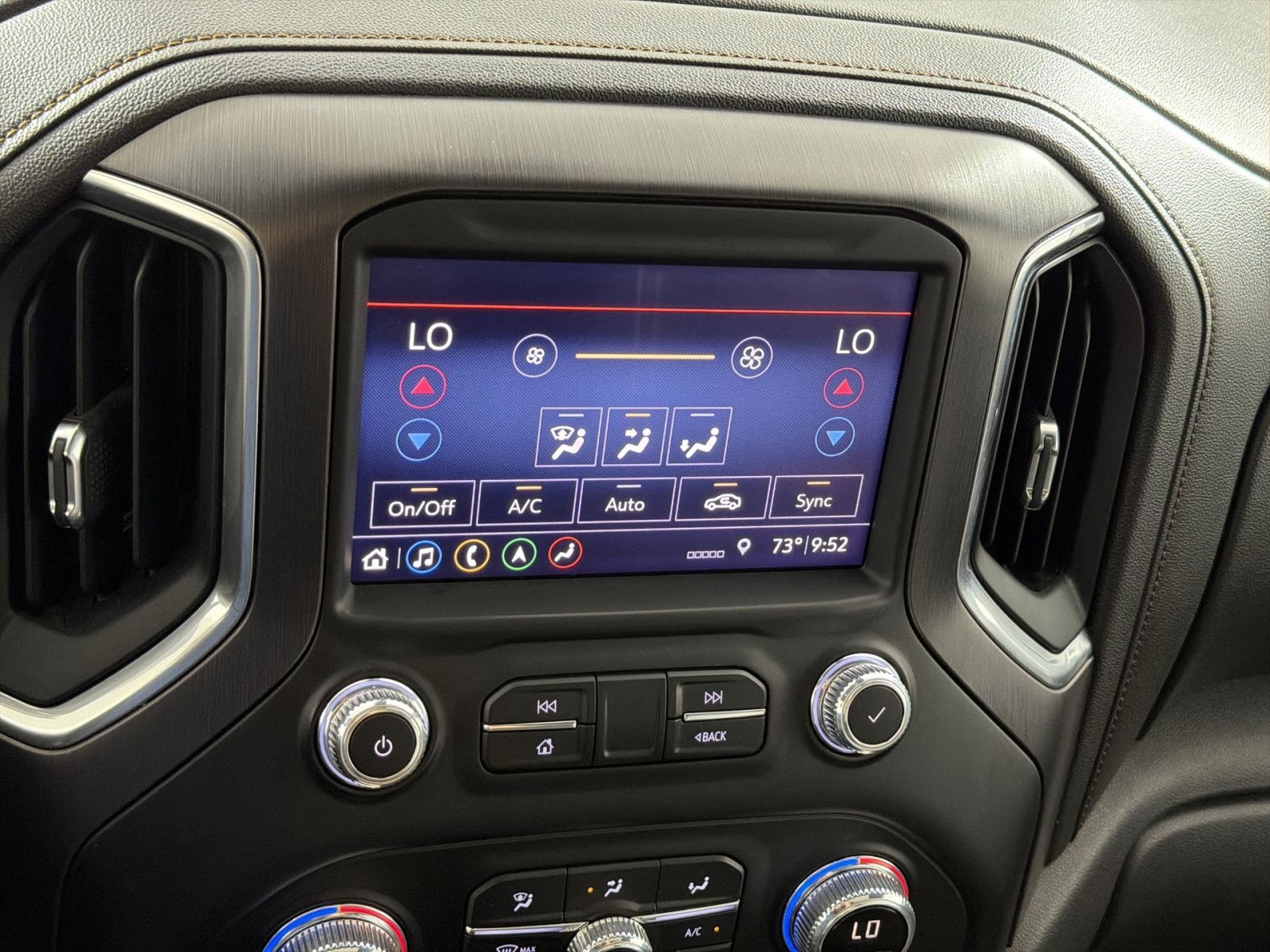 Used 2019 GMC Sierra 1500 AT4 w/ AT4 Premium Package AWD/4WD image 21