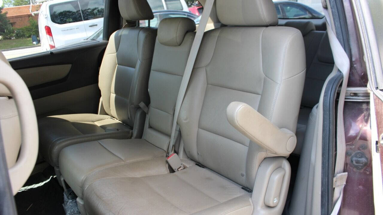 Used 2015 Honda Odyssey EX-L image 12