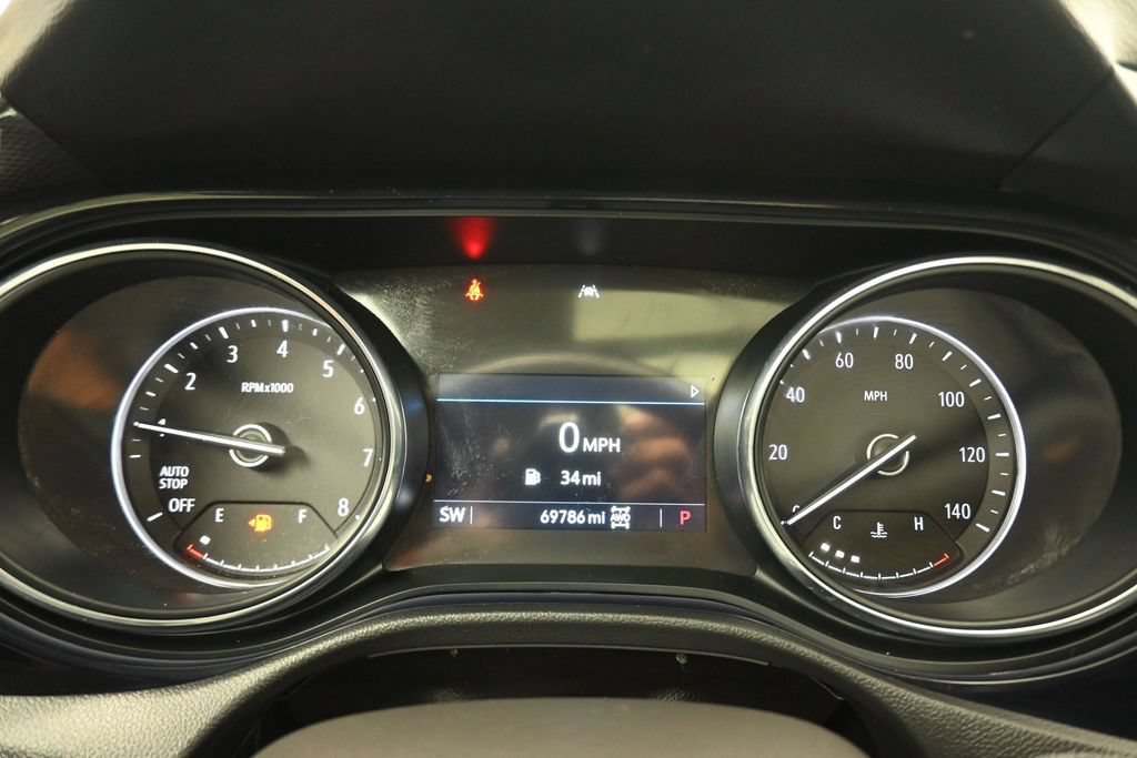 Used 2022 Buick Encore GX Essence w/ Experience Buick Package AWD/4WD image 16
