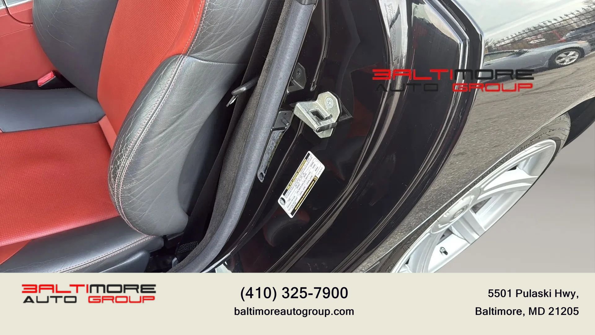 Used 2007 Chrysler Crossfire Limited image 12