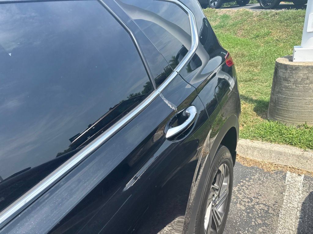 Certified 2023 Hyundai Santa Fe SEL w/ Premium Package FWD image 6