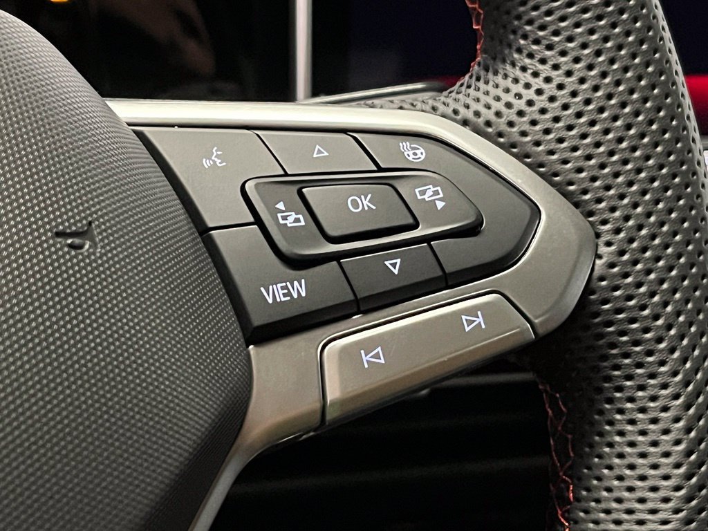 New 2026 Volkswagen GTI SE FWD image 27