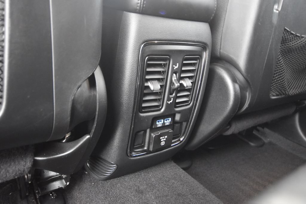 Used 2020 Jeep Grand Cherokee Limited w/ Premium Lighting Group AWD/4WD image 26
