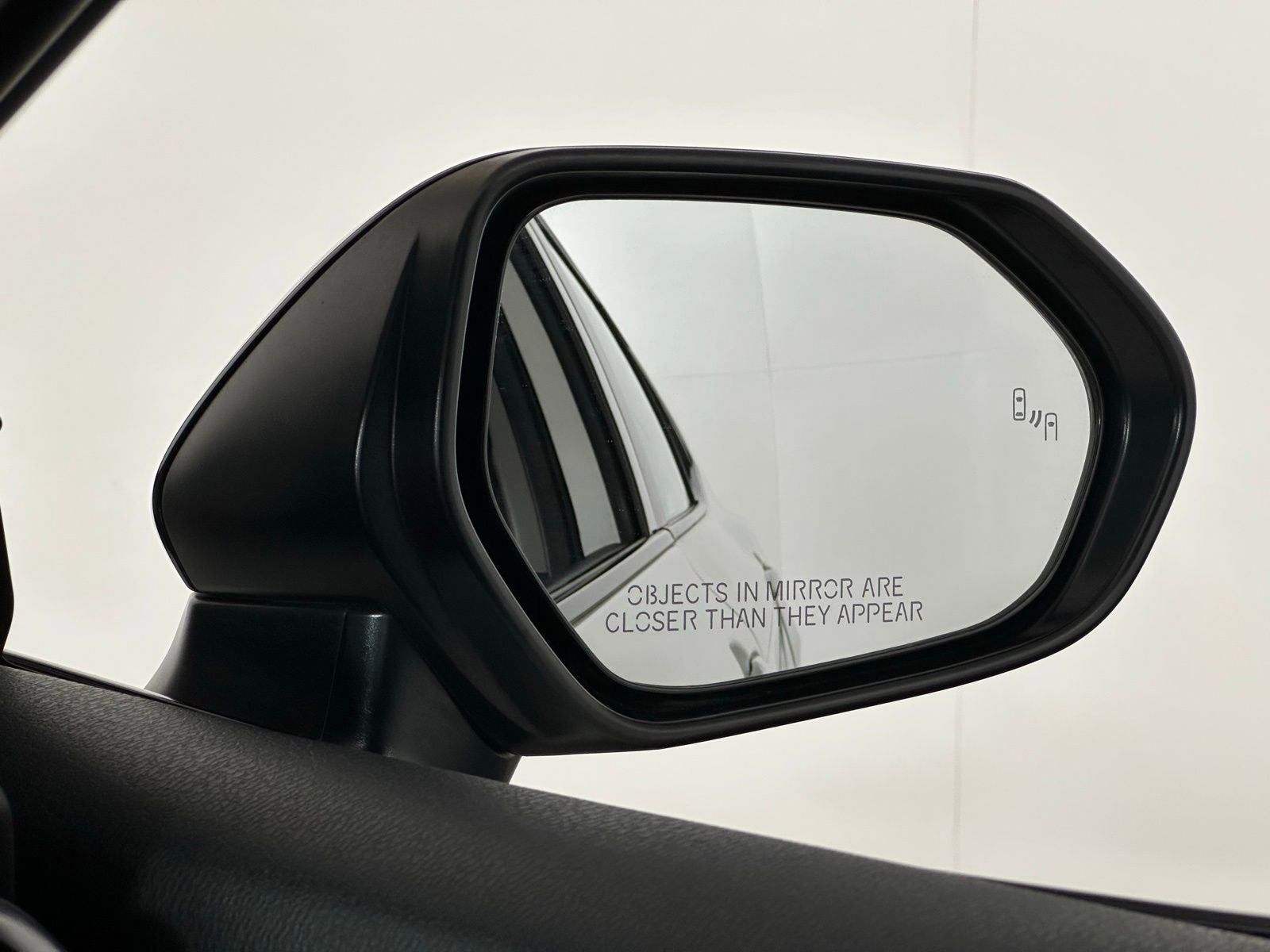 Used 2022 Toyota Camry XSE image 25